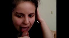 Lezbienele se ling in cur si pinda una pe alta